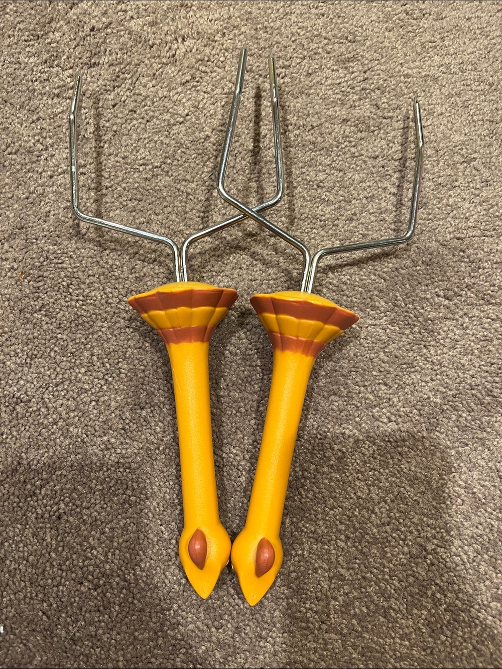 Vintage EKCO Zoo Tools Turkey lifters